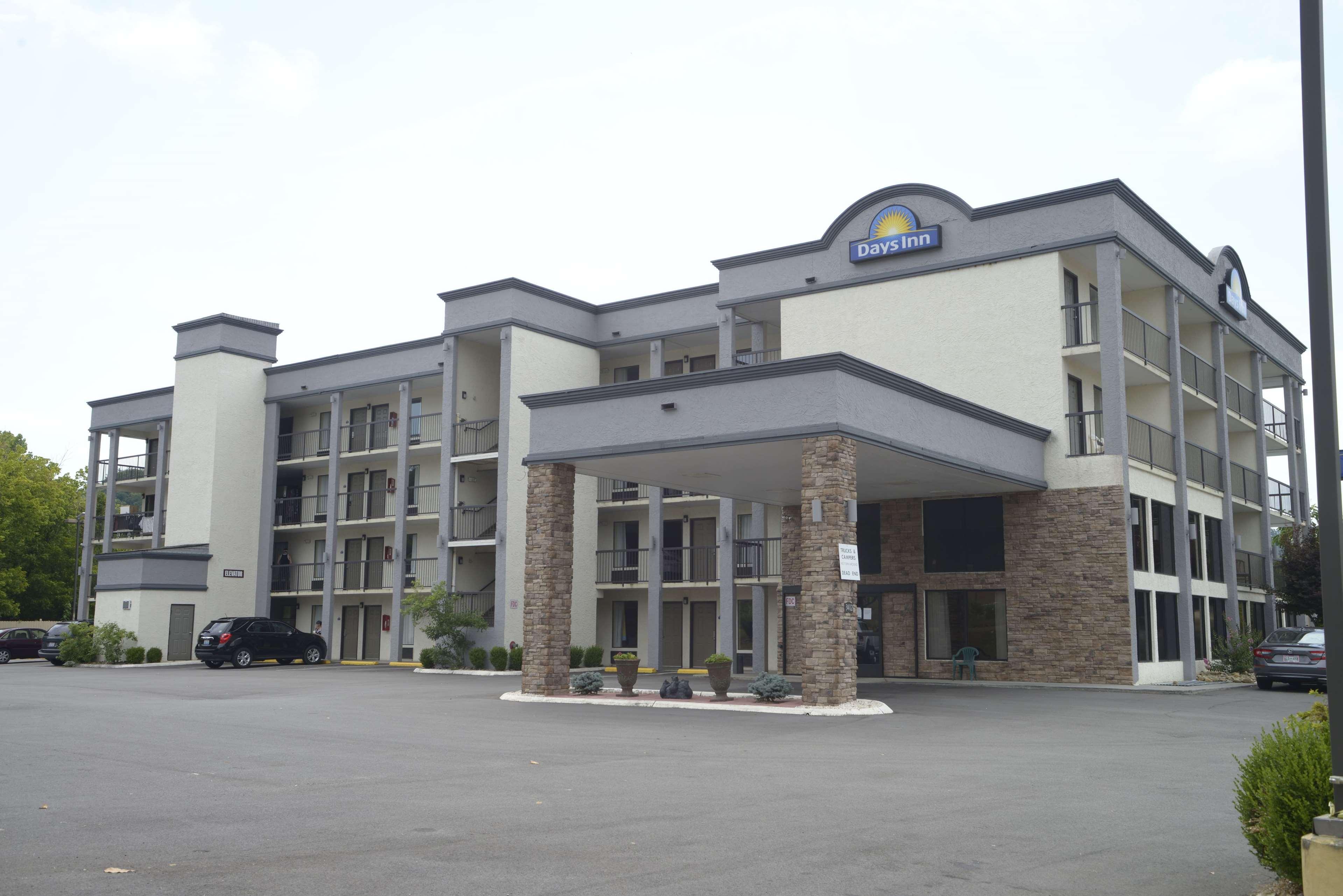 Days Inn By Wyndham Kodak/Sevierville Intrstate Smokeymntns Exterior foto